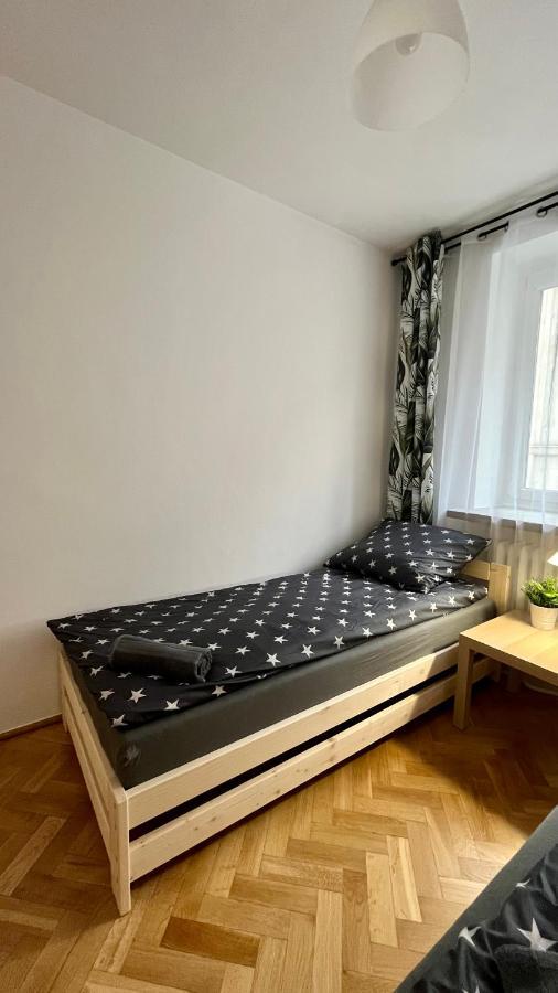 Warszawa Krucza Pokoje Экстерьер фото