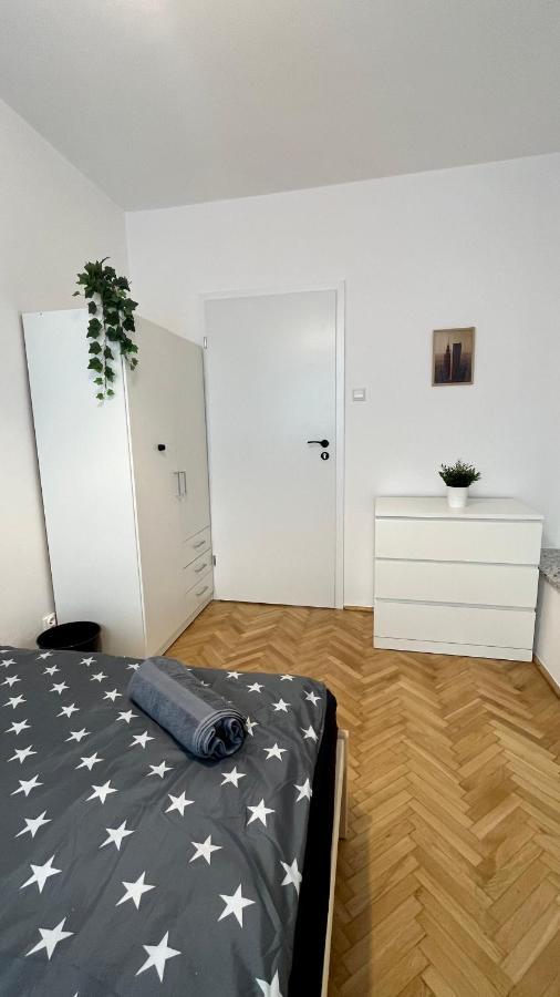 Warszawa Krucza Pokoje Экстерьер фото