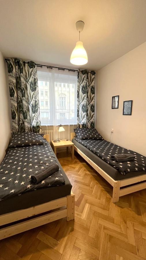 Warszawa Krucza Pokoje Экстерьер фото